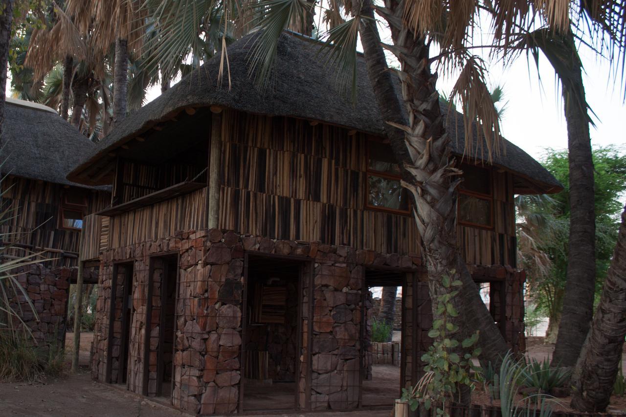 Epupa Falls Lodge Екстериор снимка