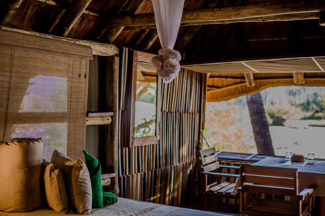 Epupa Falls Lodge Екстериор снимка